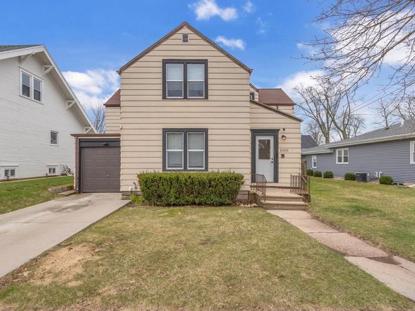 2605 School STREET, Two Rivers, WI 54241