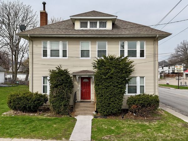 1818 Esplanade Avenue , Davenport, IA 52803