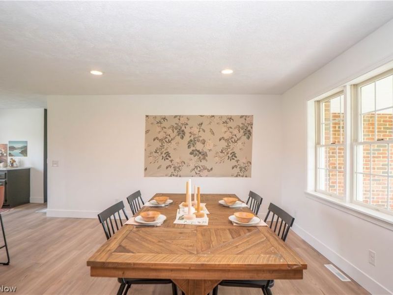 6459 Smith Kramer Street NE, Hartville, OH 44632 Photo 11