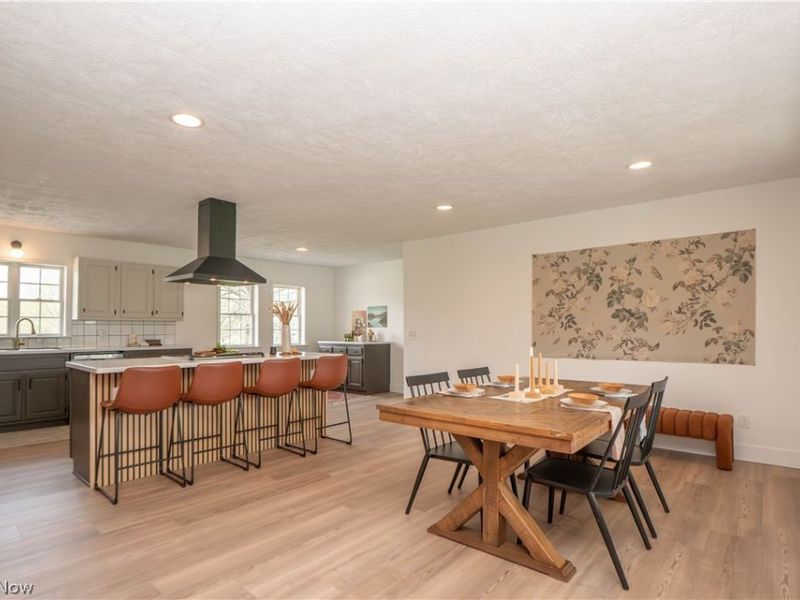 6459 Smith Kramer Street NE, Hartville, OH 44632 Photo 12