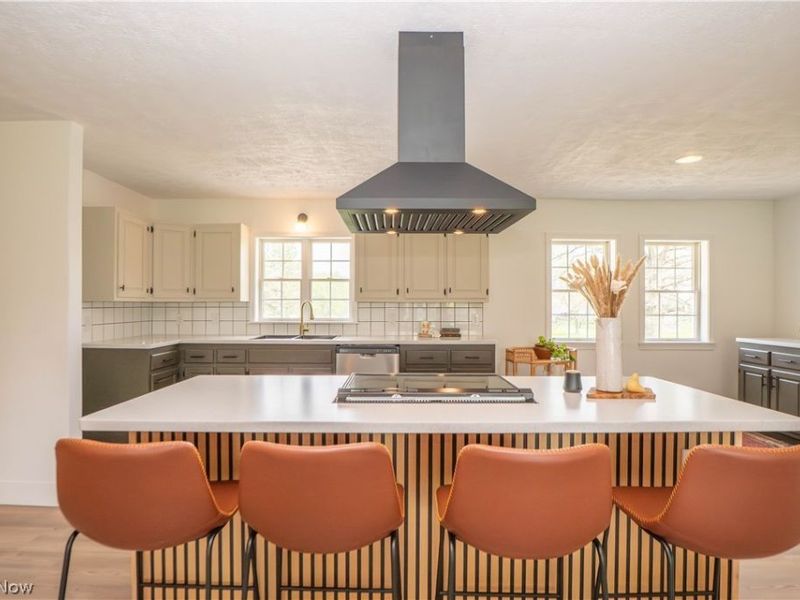 6459 Smith Kramer Street NE, Hartville, OH 44632 Photo 14