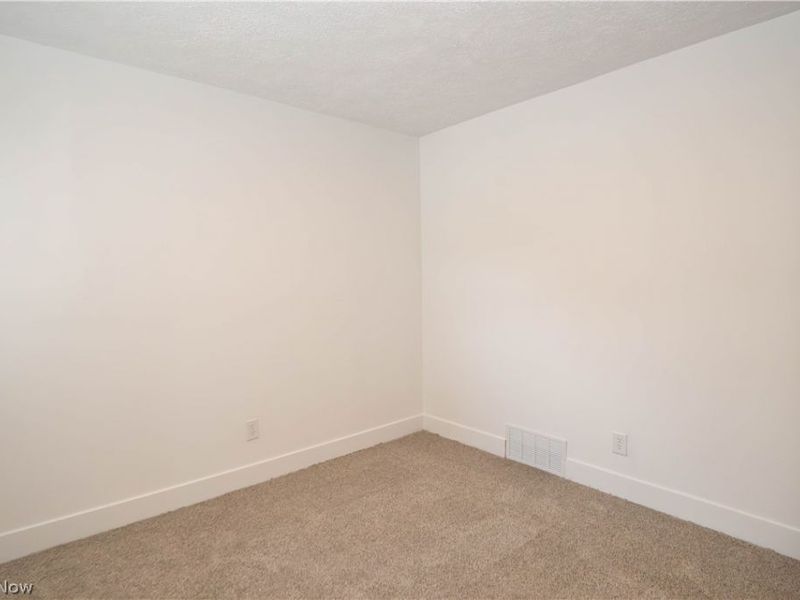 6459 Smith Kramer Street NE, Hartville, OH 44632 Photo 30