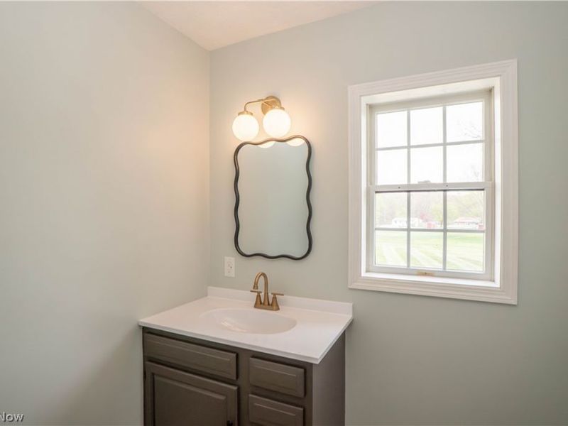 6459 Smith Kramer Street NE, Hartville, OH 44632 Photo 35