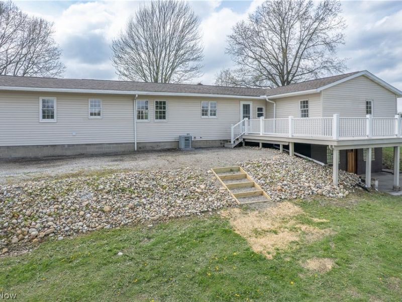 6459 Smith Kramer Street NE, Hartville, OH 44632 Photo 40