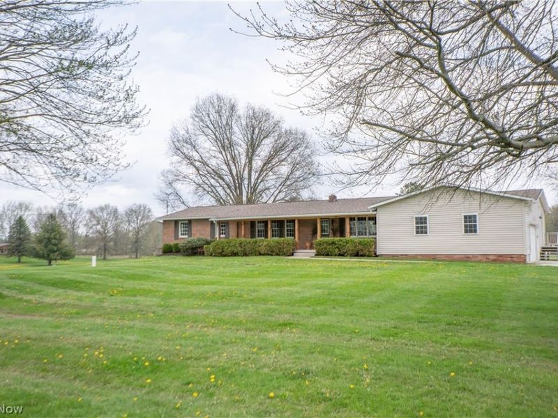 6459 Smith Kramer Street NE, Hartville, OH 44632 Photo 48