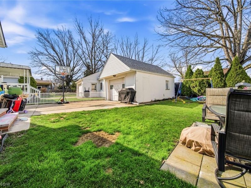 1714 E 294th Street, Wickliffe, OH 44092 Photo 25