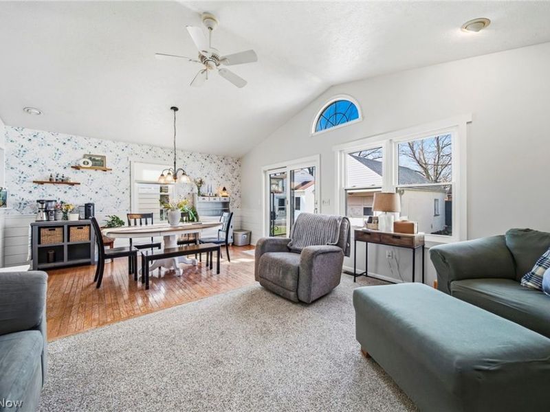 1714 E 294th Street, Wickliffe, OH 44092 Photo 8