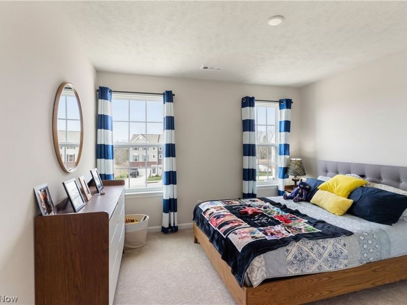 4037 N Steels Circle , Cuyahoga Falls, OH 44224 Photo 18