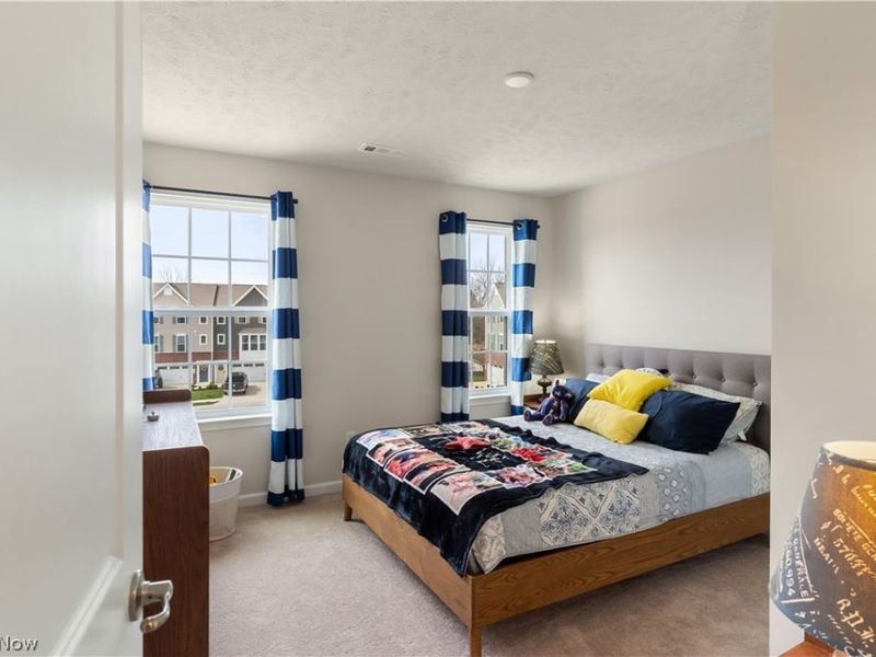 4037 N Steels Circle , Cuyahoga Falls, OH 44224 Photo 19