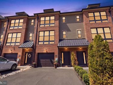 20 SIENNA PLACE, FEASTERVILLE TREVOSE, PA 19053