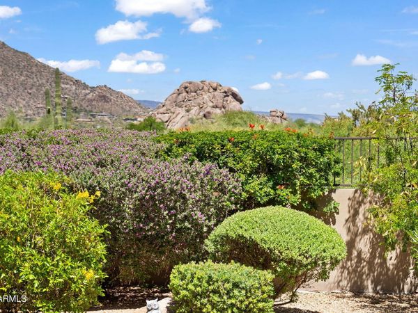 7326 E EVENING GLOW Drive, Scottsdale, AZ 85266