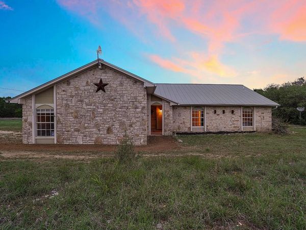 102 Rocky Creek RD, Dripping Springs, TX 78620