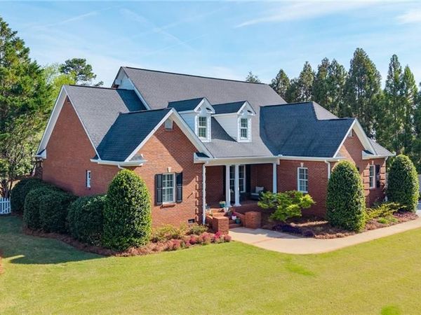 203 Laurel Creek Road SE, Calhoun, GA 30701