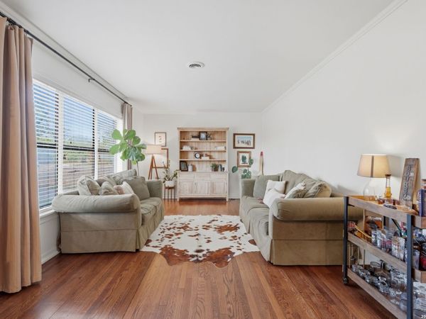 357 TUTTLE RD, Terrell Hills, TX 78209