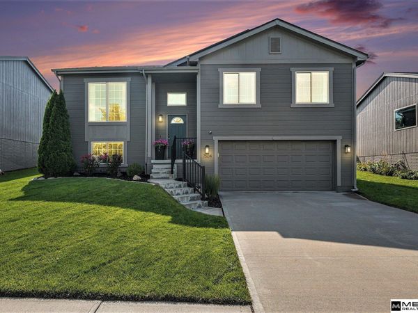 7504 N 139 Avenue, Omaha, NE 68142