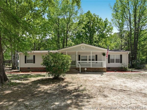 2162 Dobbin Holmes Road , Eastover, NC 28312