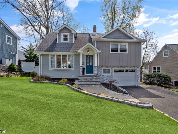 11 Westland Rd, Verona, NJ 07044