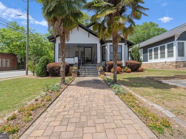 1146 Oak Street SE, Covington, GA 30014