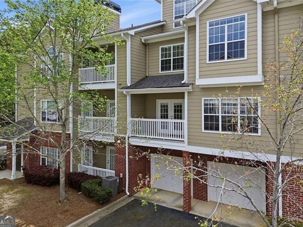 2111 Woodland Lane, Alpharetta, GA 30009