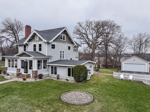 417 6th Avenue W, Alexandria, MN 56308