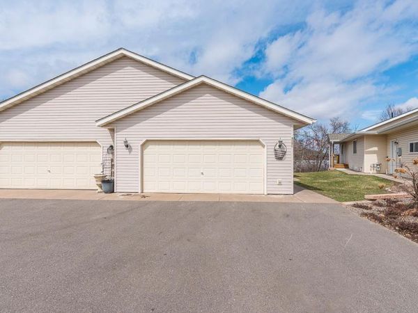 1719 13th Avenue NE, Brainerd, MN 56401