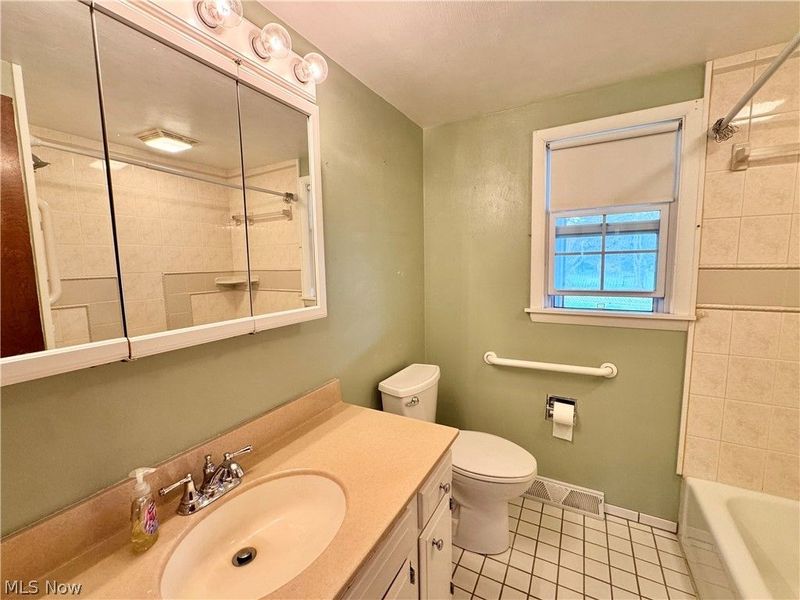 120 Walter Avenue, Washingtonville, OH 44490 Photo 11