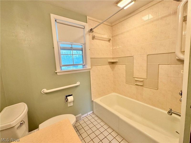 120 Walter Avenue, Washingtonville, OH 44490 Photo 12