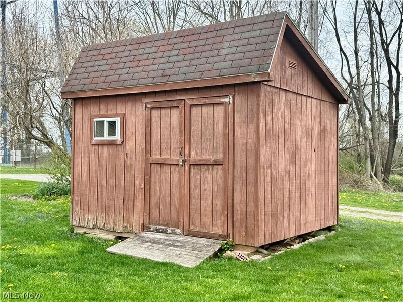 120 Walter Avenue, Washingtonville, OH 44490 Photo 46