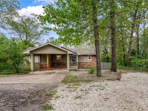 29 Enfield Drive , Bella Vista, AR 72715