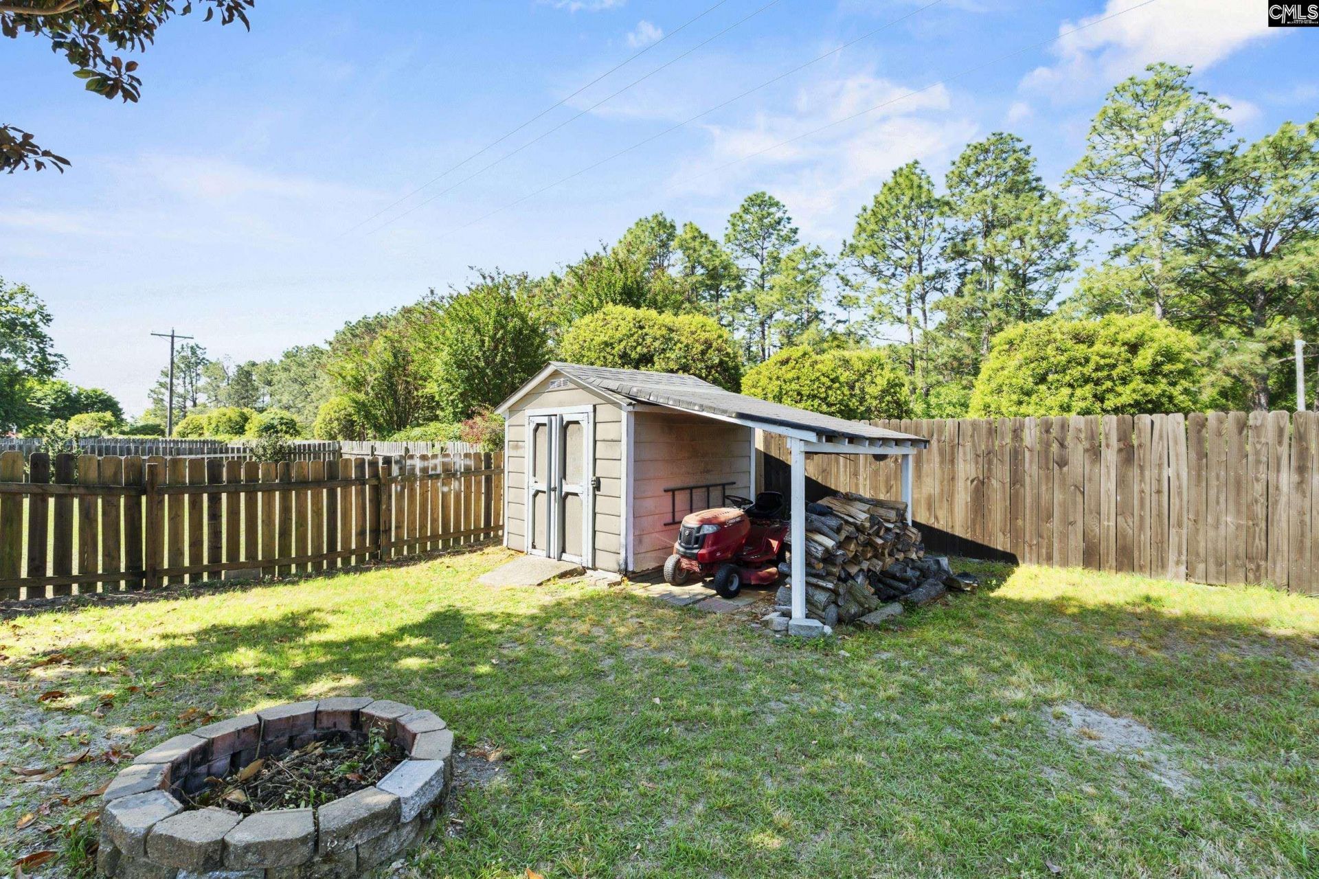 121 Wigmore Ln  Photo 29