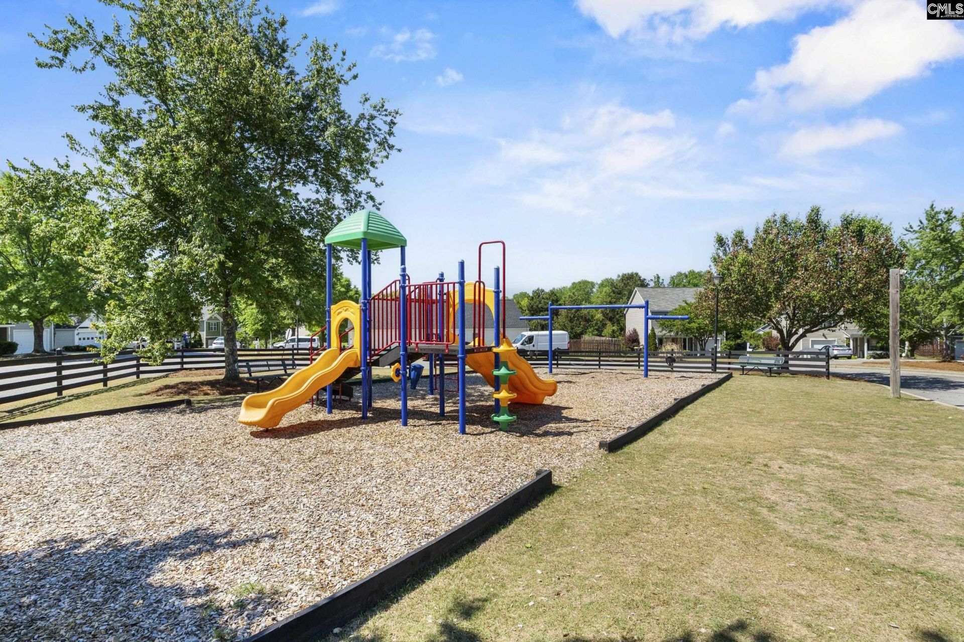 121 Wigmore Ln  Photo 35