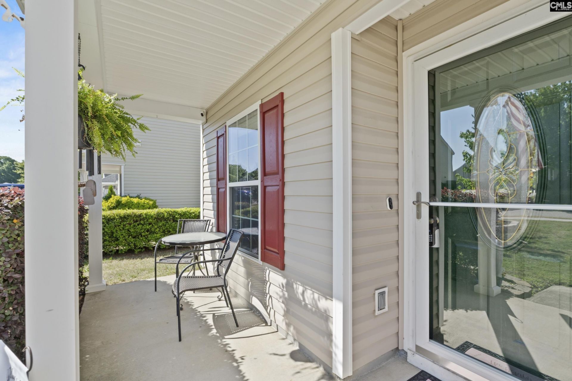 121 Wigmore Ln  Photo 4