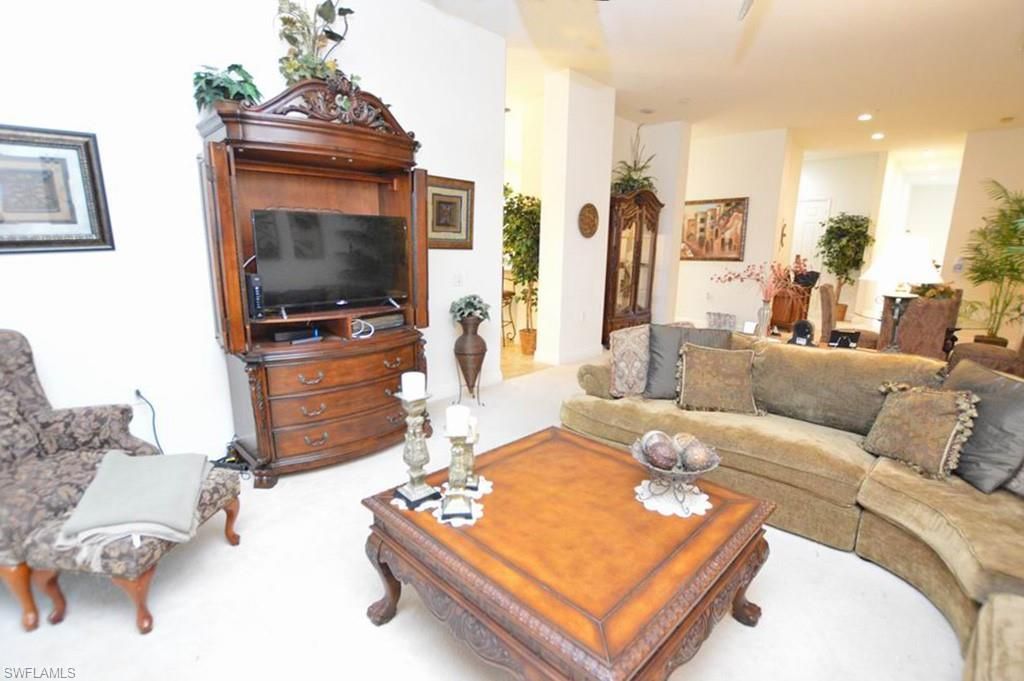 9267 Museo Ct, Unit 204, Naples, FL 34114 Photo