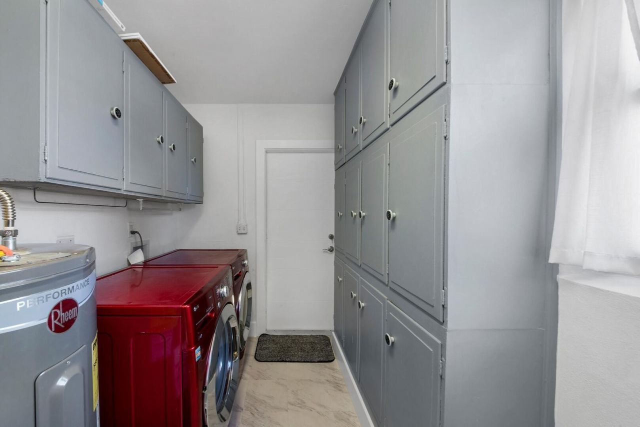 220 SE 2nd Avenue, Pompano Beach, FL 33060 Photo