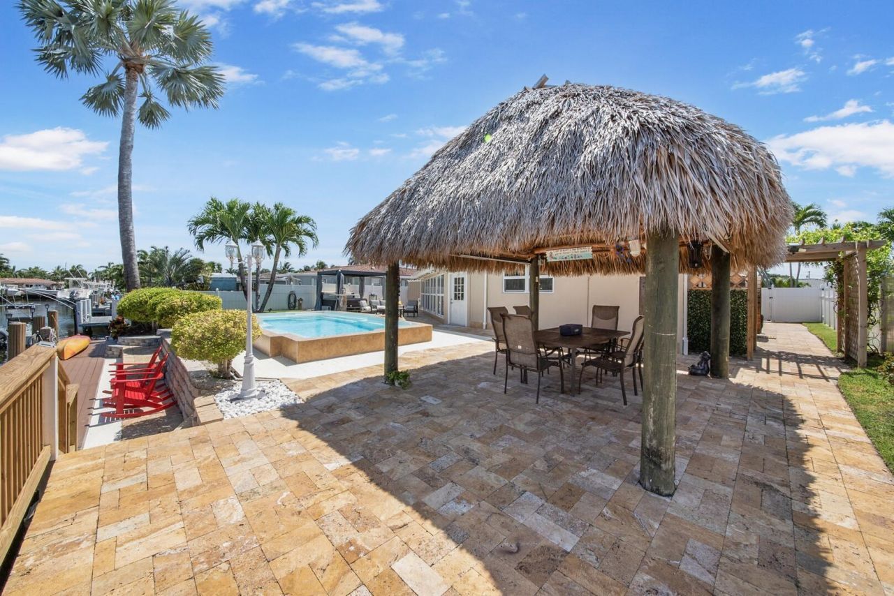 220 SE 2nd Avenue, Pompano Beach, FL 33060 Photo