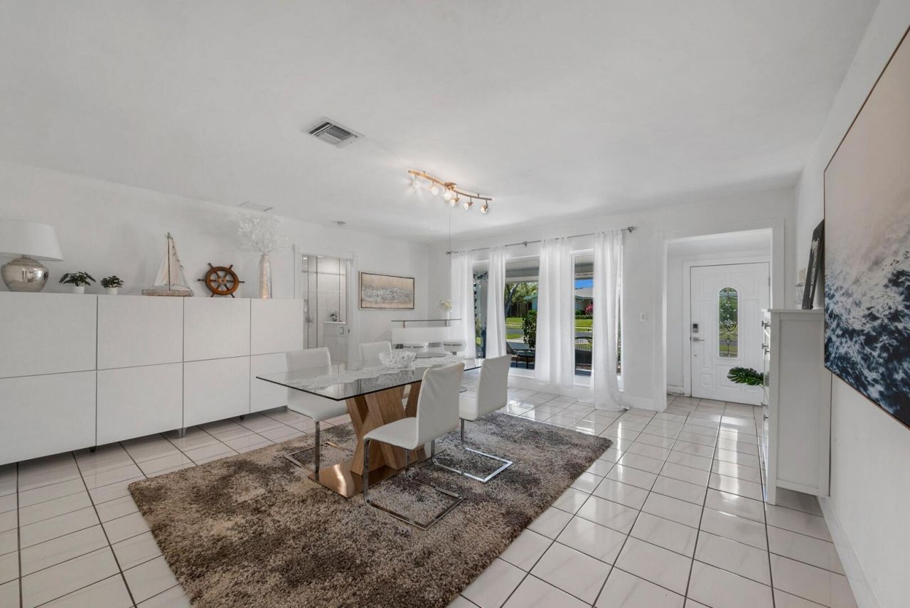 220 SE 2nd Avenue, Pompano Beach, FL 33060 Photo