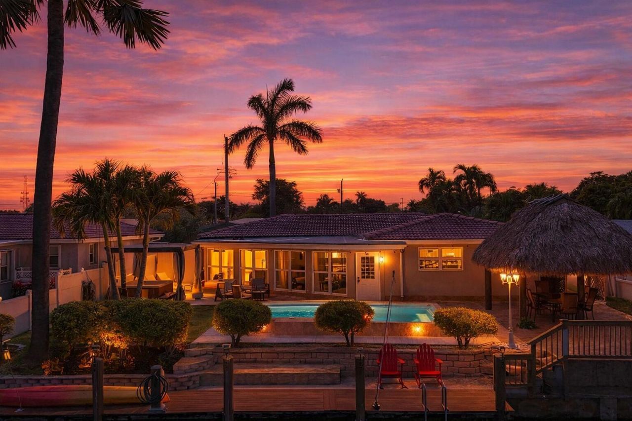 220 SE 2nd Avenue, Pompano Beach, FL 33060 Photo