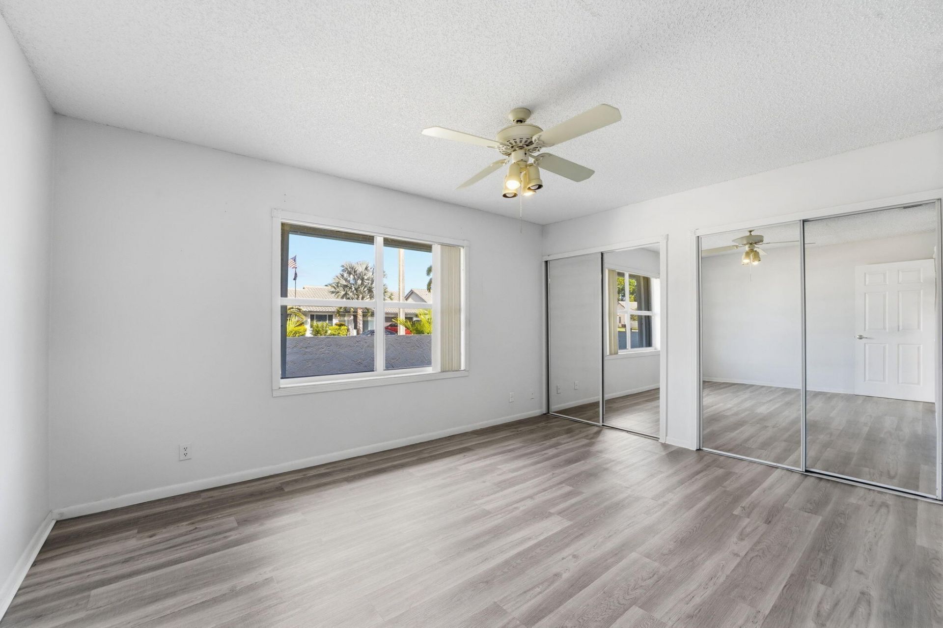 9284 Laurel Green Drive, Boynton Beach, FL 33437 Photo