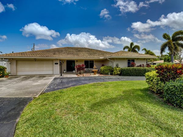 2700 NE 4th Way, Boca Raton, FL 33431