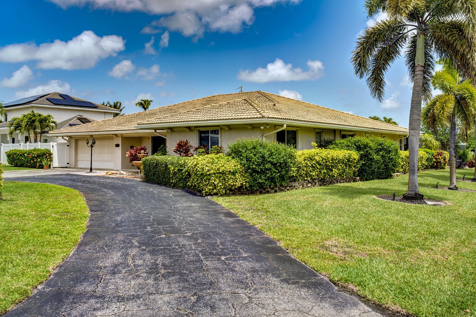 2700 NE 4th Way, Boca Raton, FL 33431 Photo