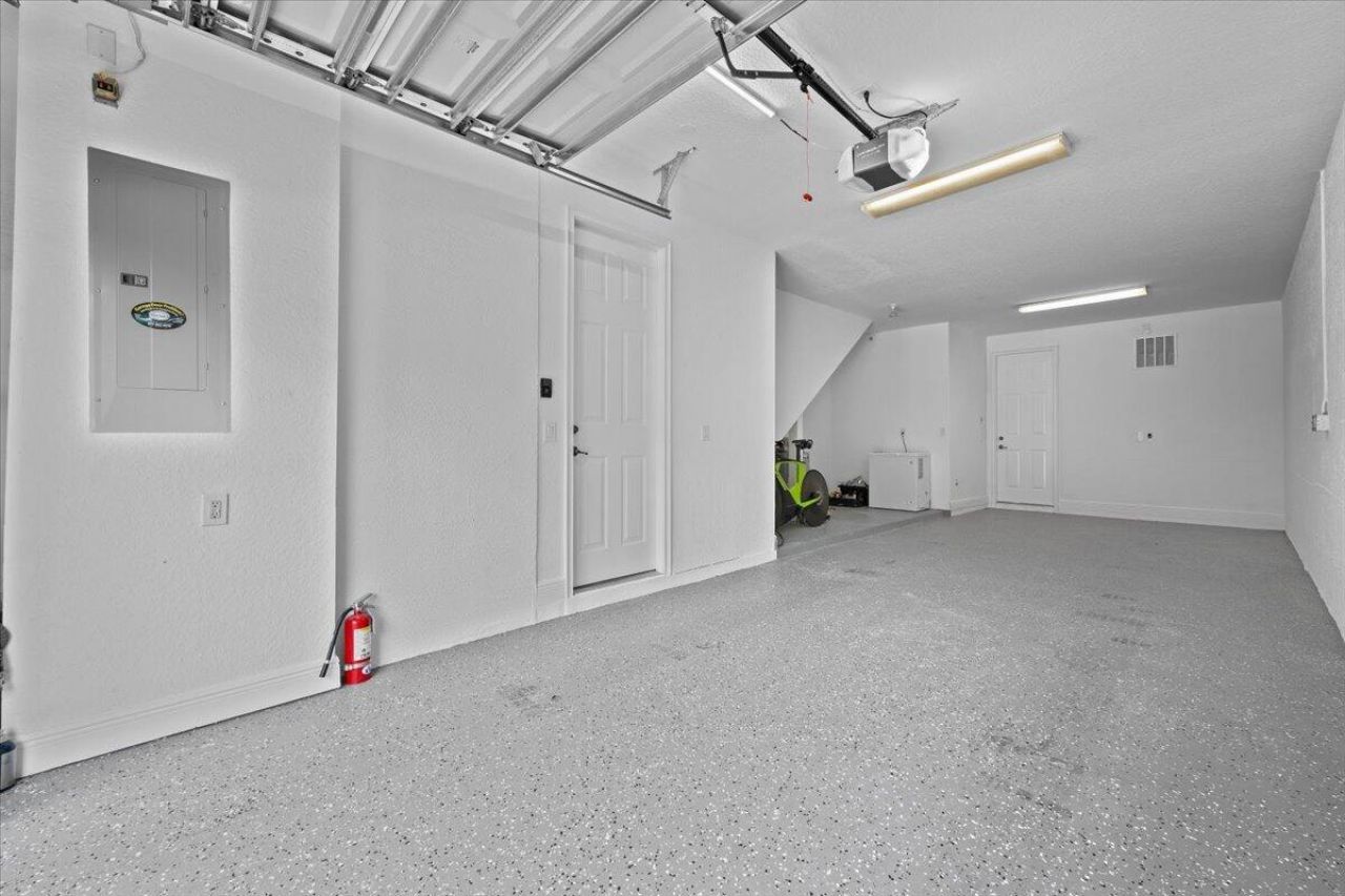 5102 Artesa Way W, Palm Beach Gardens, FL 33418 Photo