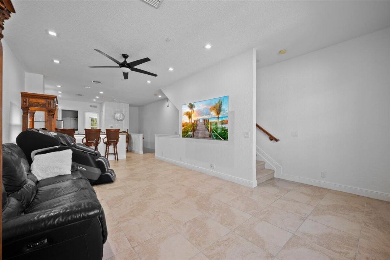 5102 Artesa Way W, Palm Beach Gardens, FL 33418 Photo