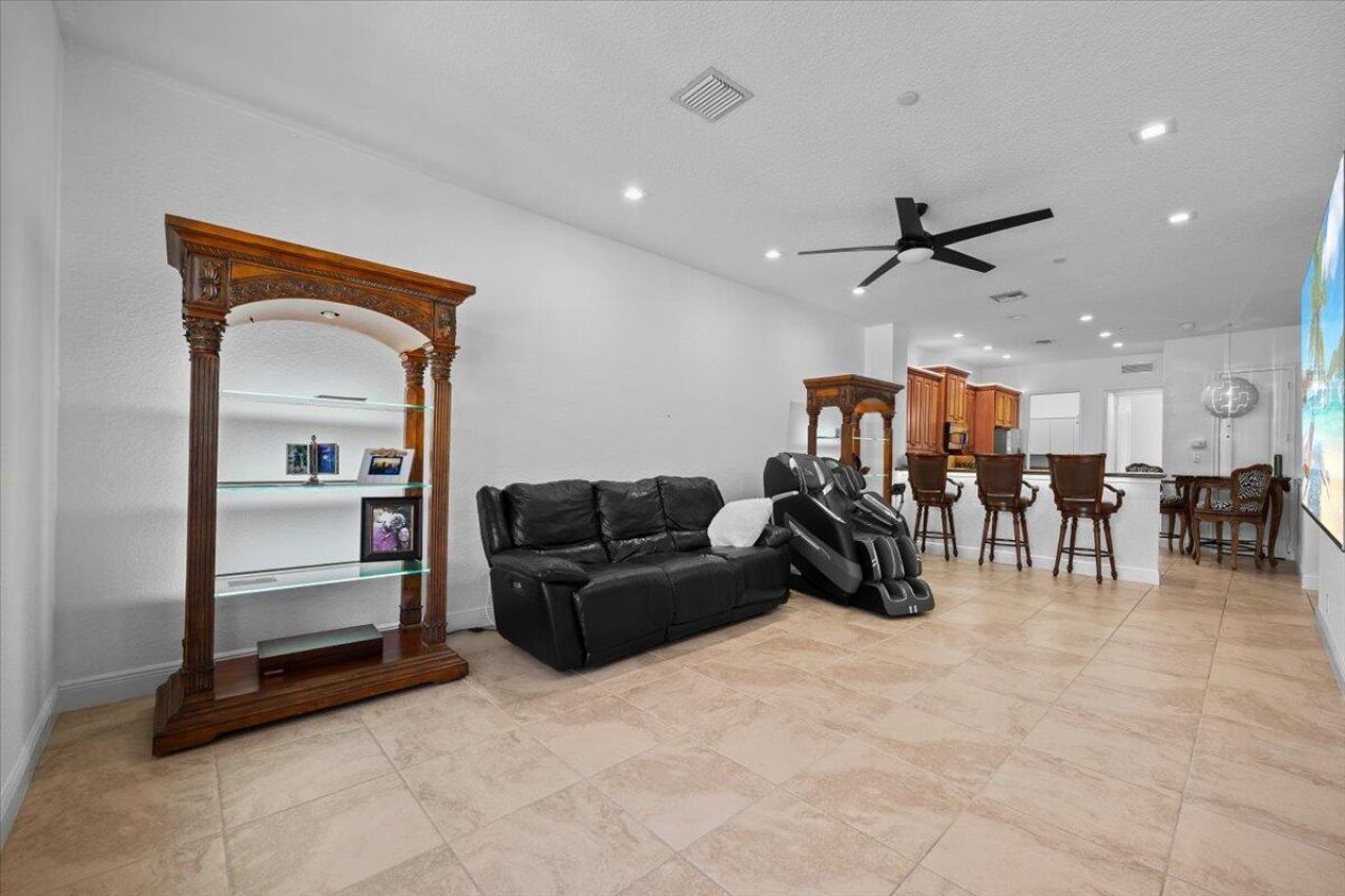 5102 Artesa Way W, Palm Beach Gardens, FL 33418 Photo
