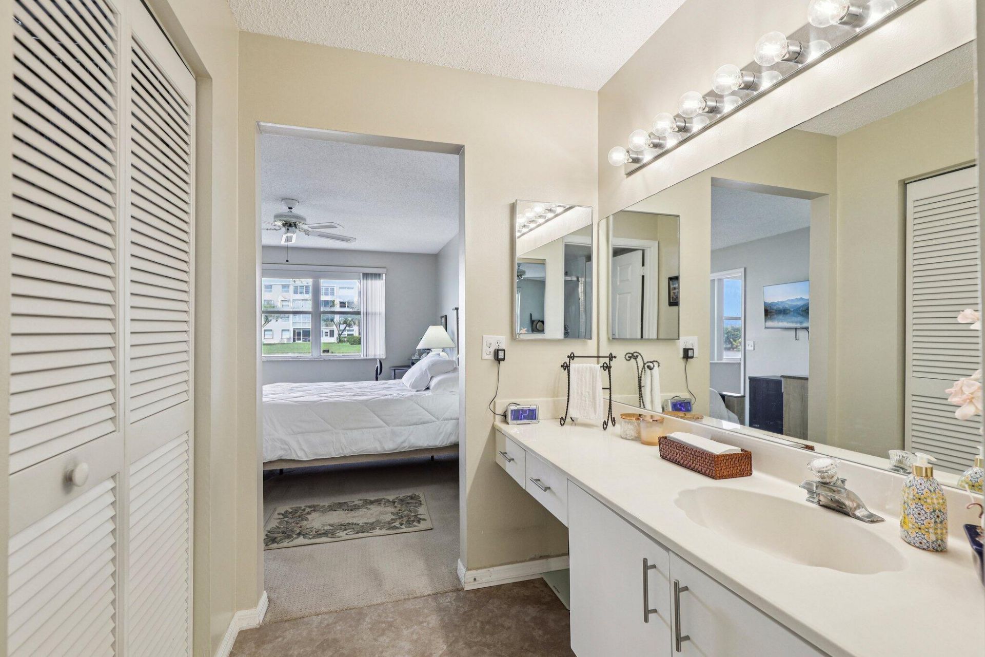 10208 NW 24th Place, Unit 102, Sunrise, FL 33322 Photo