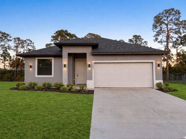 6007 Kumquat Cir , La Belle, FL 33935