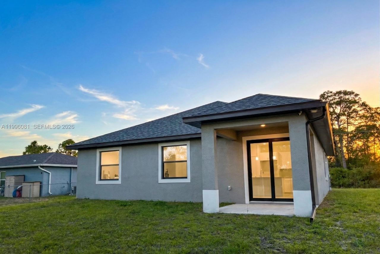 6007 Kumquat Cir , La Belle, FL 33935 Photo