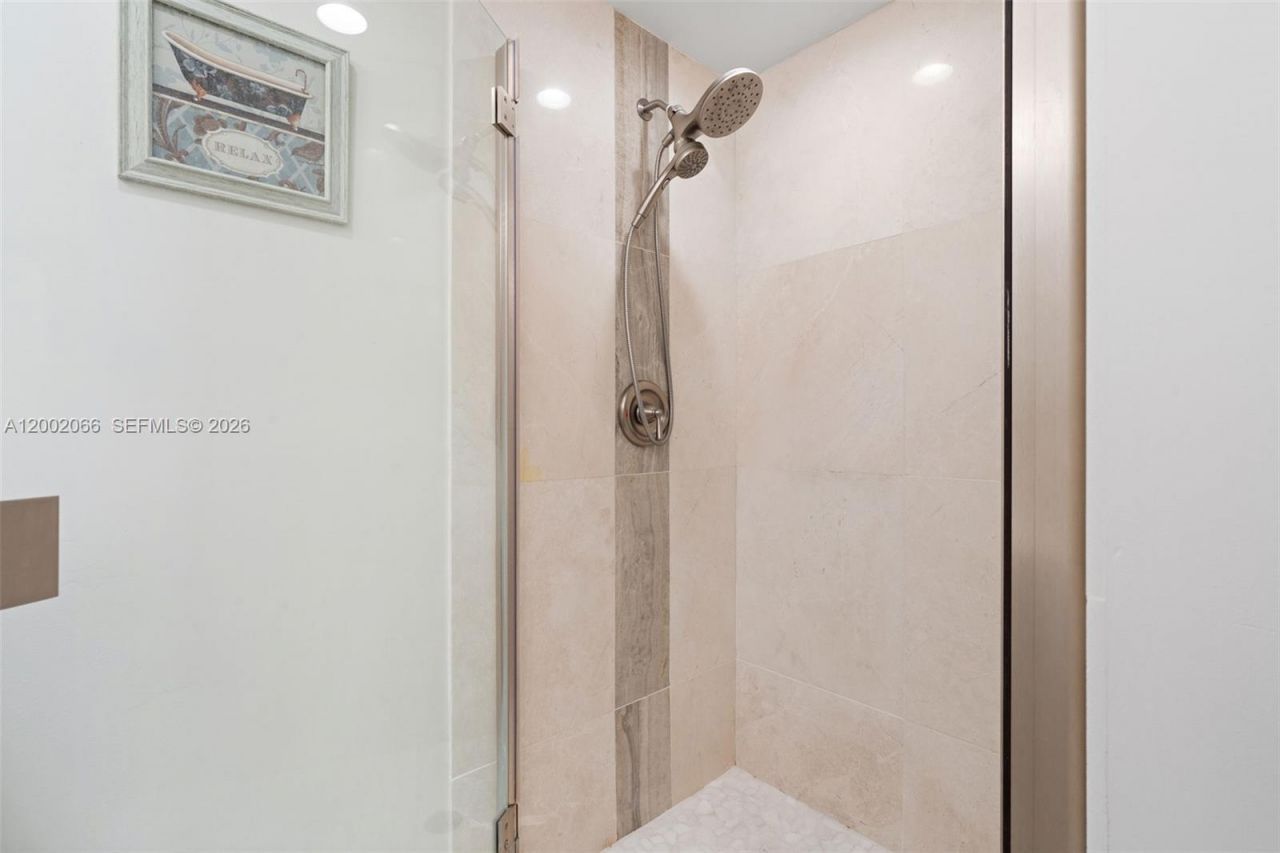 7124 71st Way, West Palm Beach, FL 33407 Photo