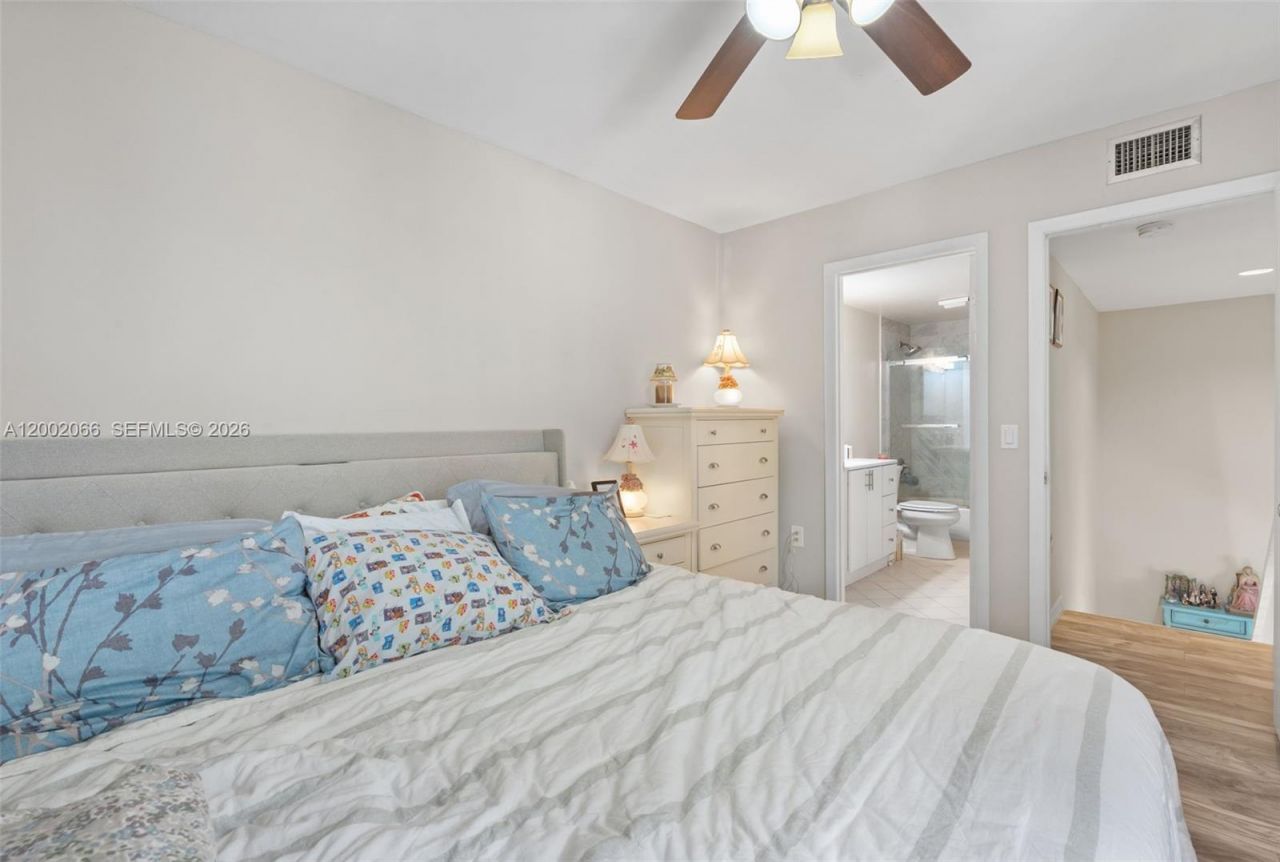 7124 71st Way, West Palm Beach, FL 33407 Photo
