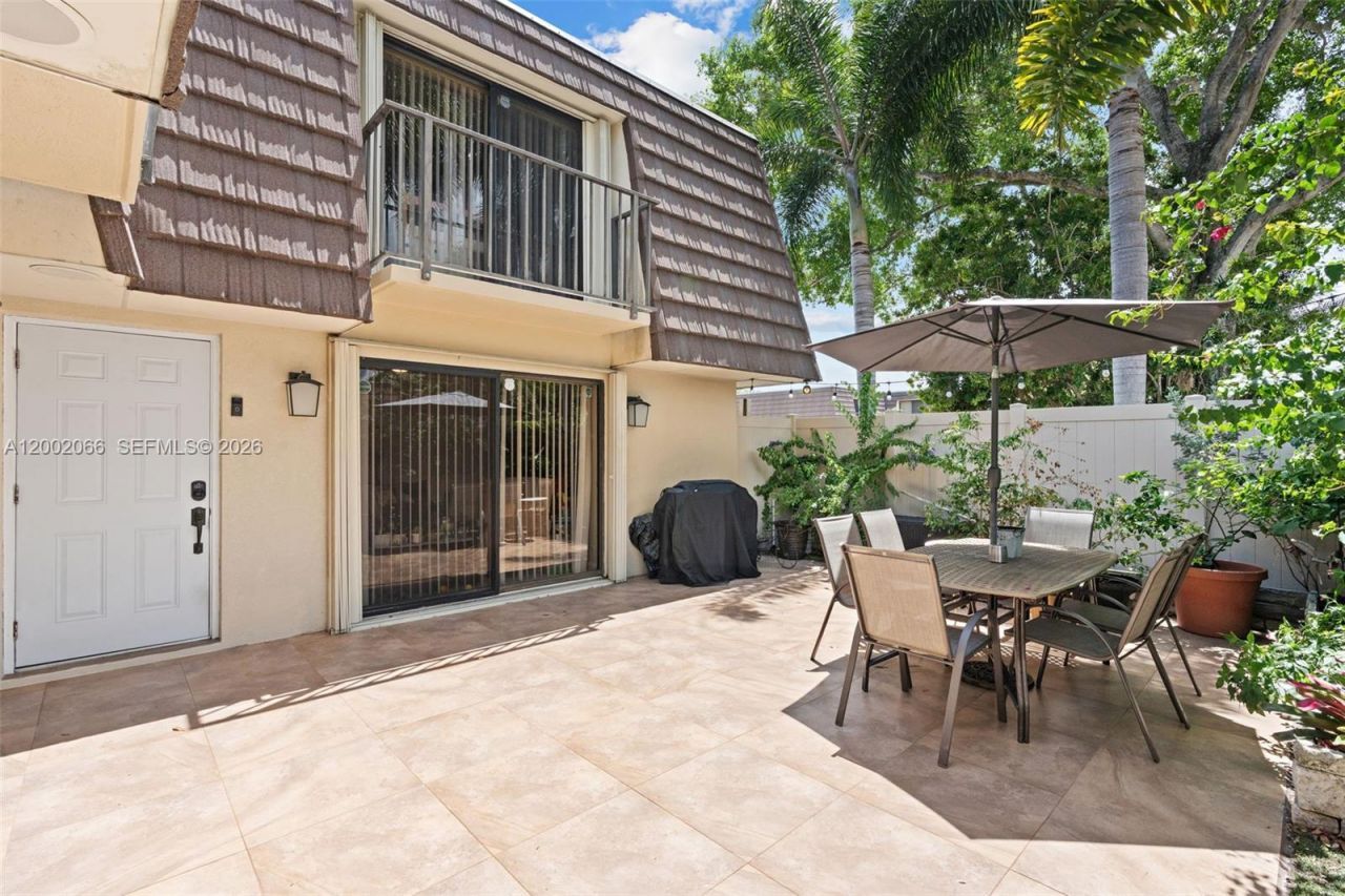 7124 71st Way, West Palm Beach, FL 33407 Photo