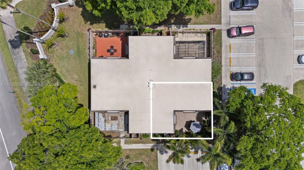 7124 71st Way, West Palm Beach, FL 33407 Photo